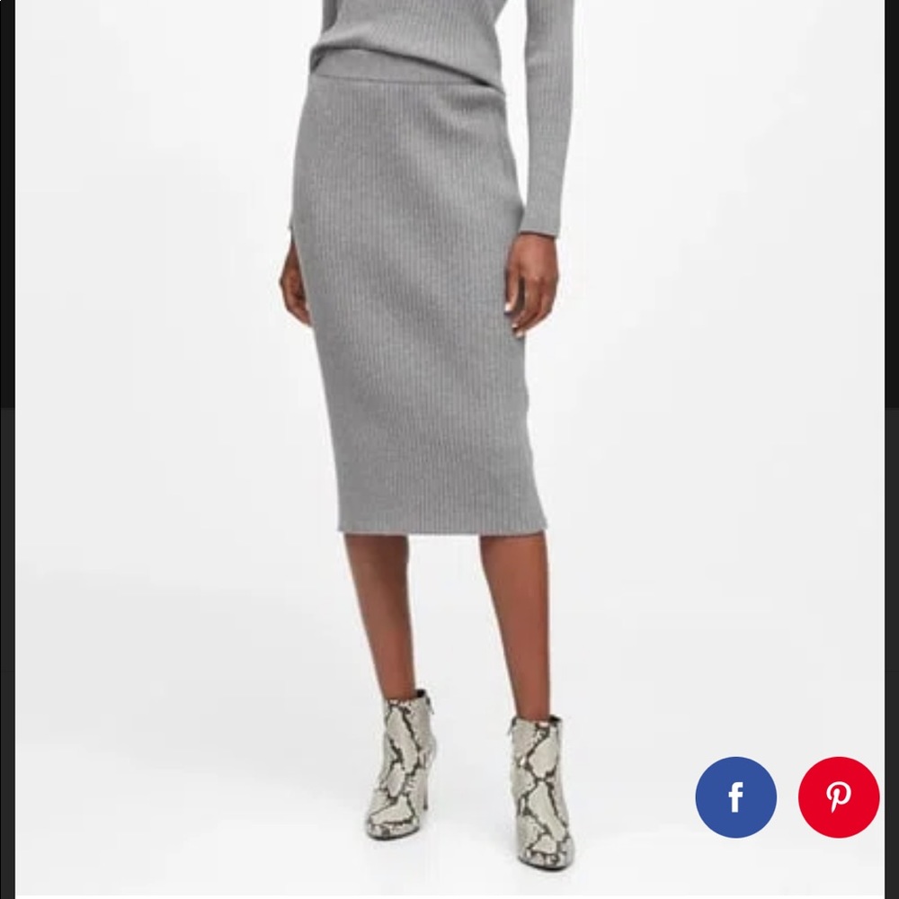 Black Banana Republic skirt